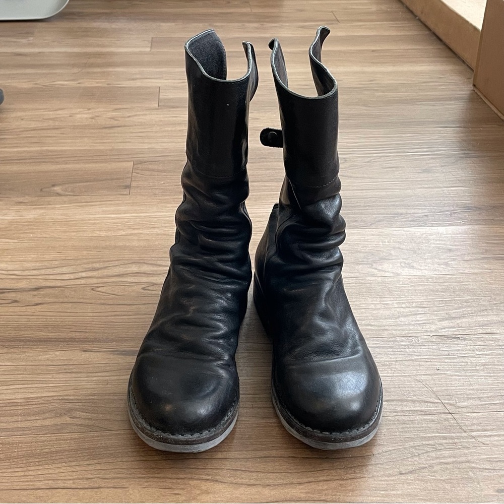 Fiorentini+Baker
Black Leather boots